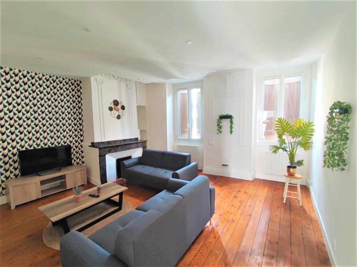 Appartements - Halles Brauhauban Tarbes Eksteriør bilde