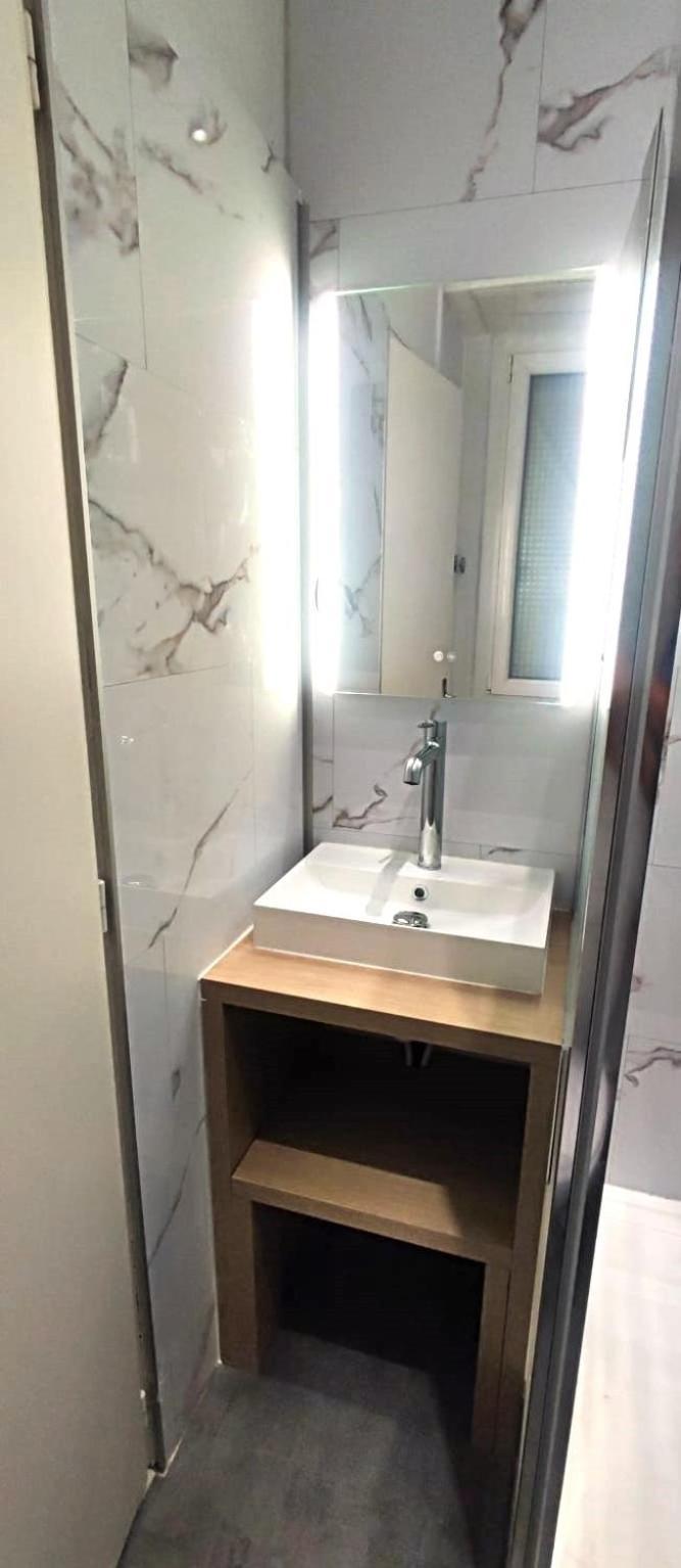 Appartements - Halles Brauhauban Tarbes Eksteriør bilde
