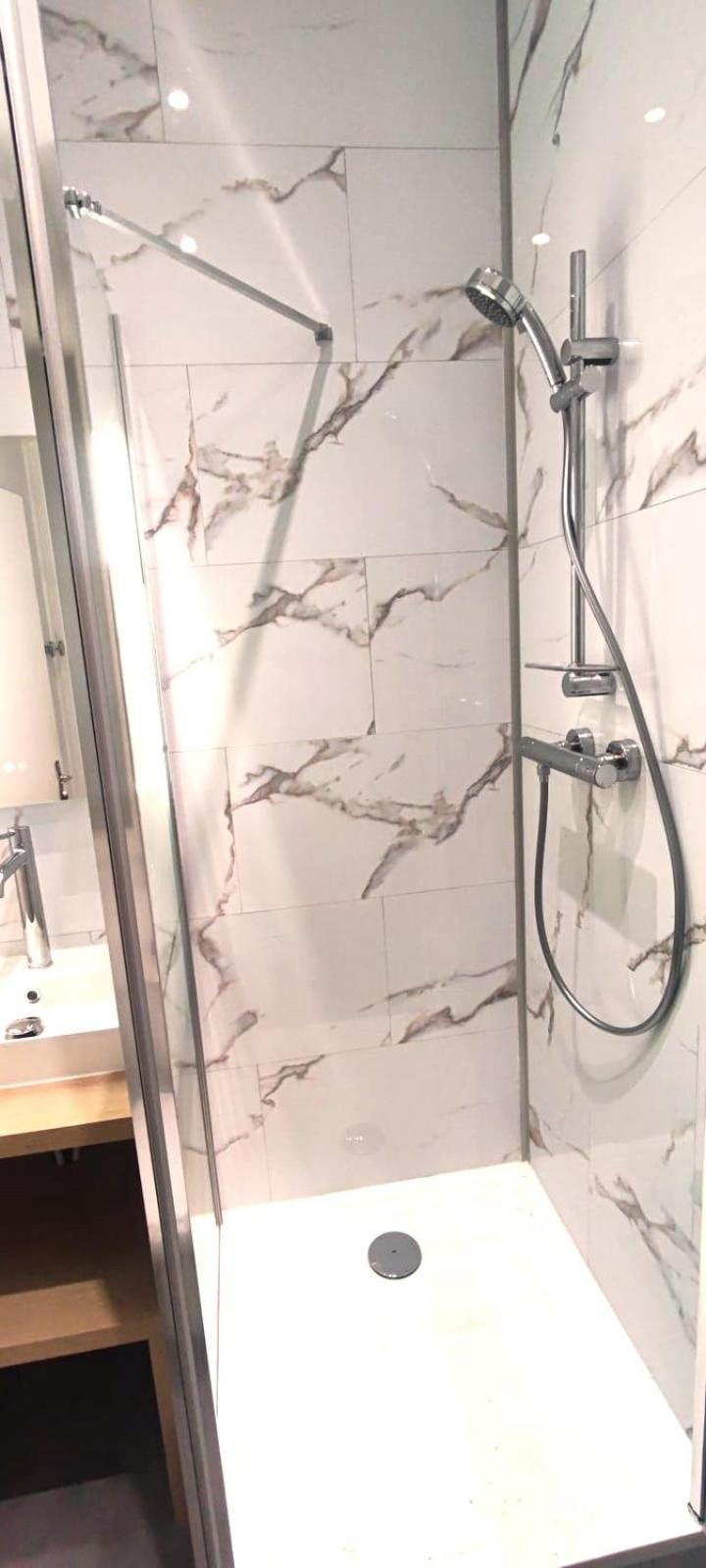 Appartements - Halles Brauhauban Tarbes Eksteriør bilde